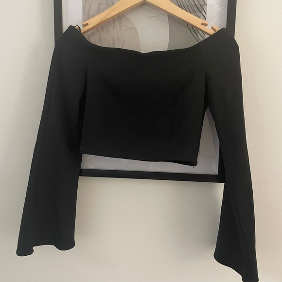 Zara Top - Picture 1 of 3